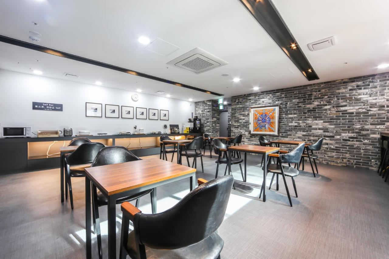 בוסאן Seomyeon Brown-Dot Hotel Gold מראה חיצוני תמונה