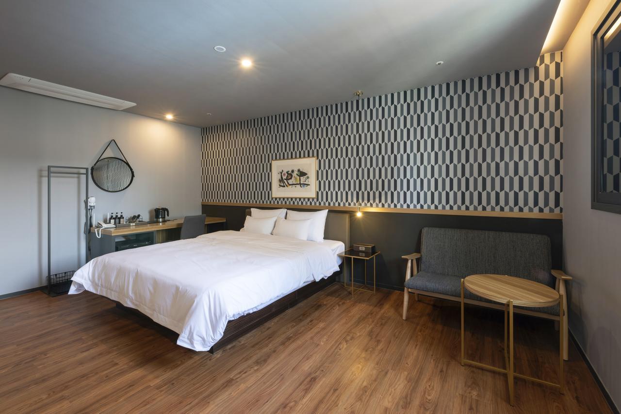 בוסאן Seomyeon Brown-Dot Hotel Gold מראה חיצוני תמונה