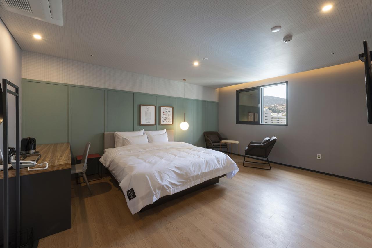 בוסאן Seomyeon Brown-Dot Hotel Gold מראה חיצוני תמונה