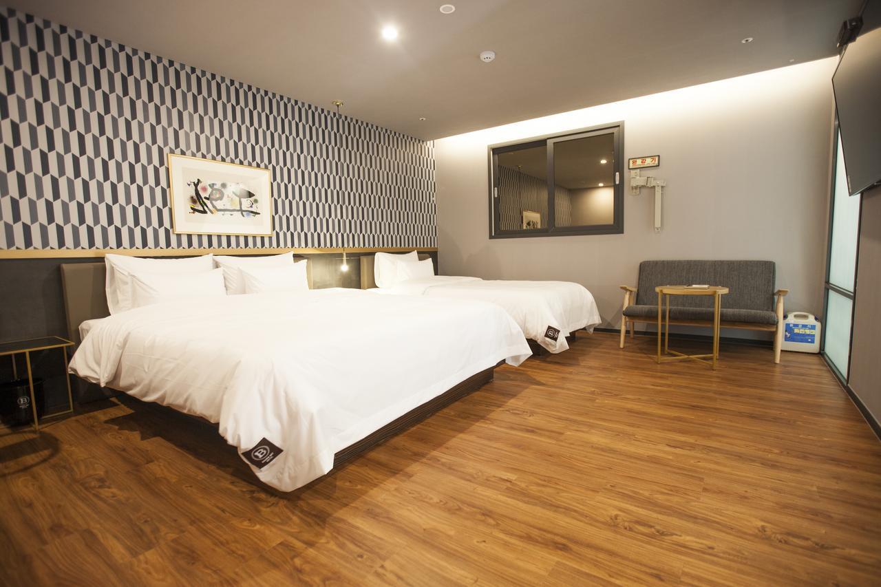 בוסאן Seomyeon Brown-Dot Hotel Gold מראה חיצוני תמונה