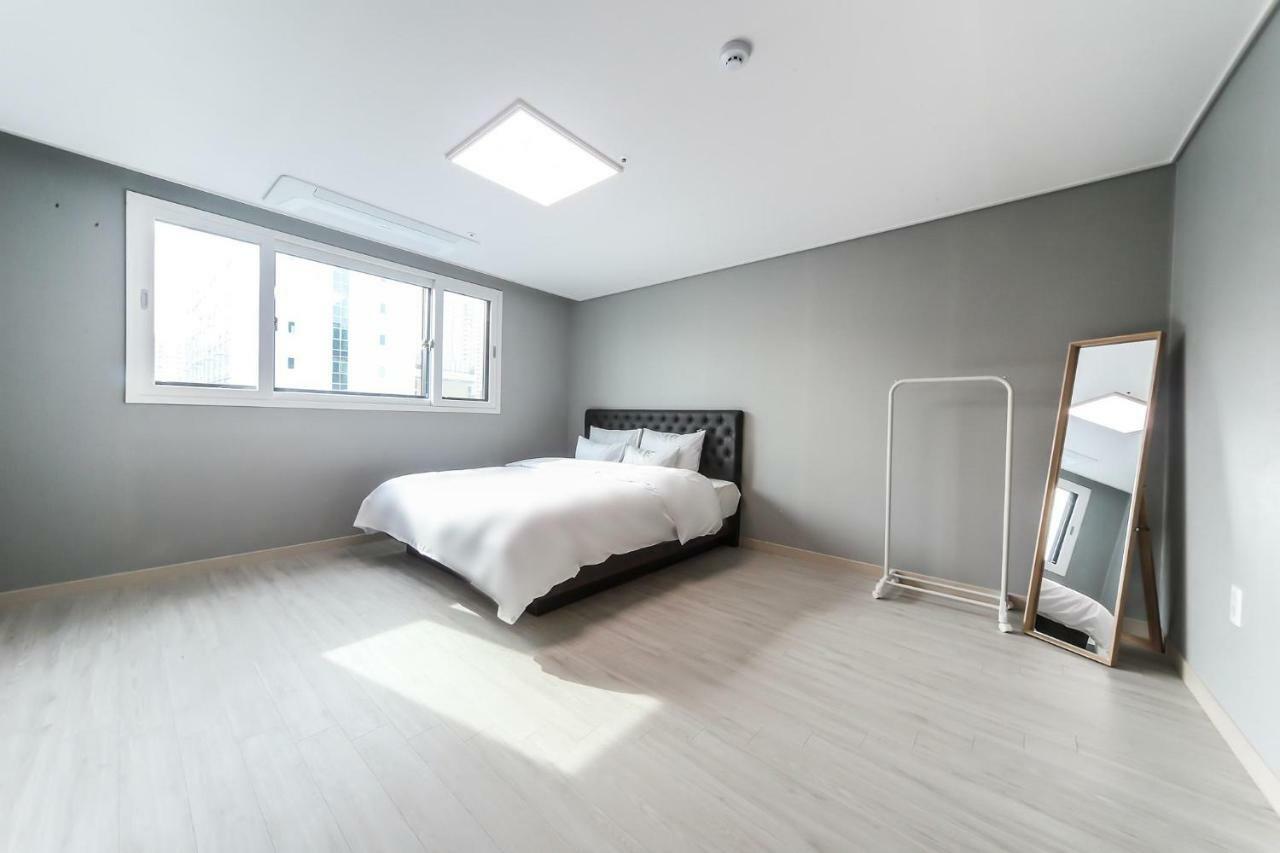 בוסאן Seomyeon Brown-Dot Hotel Gold מראה חיצוני תמונה