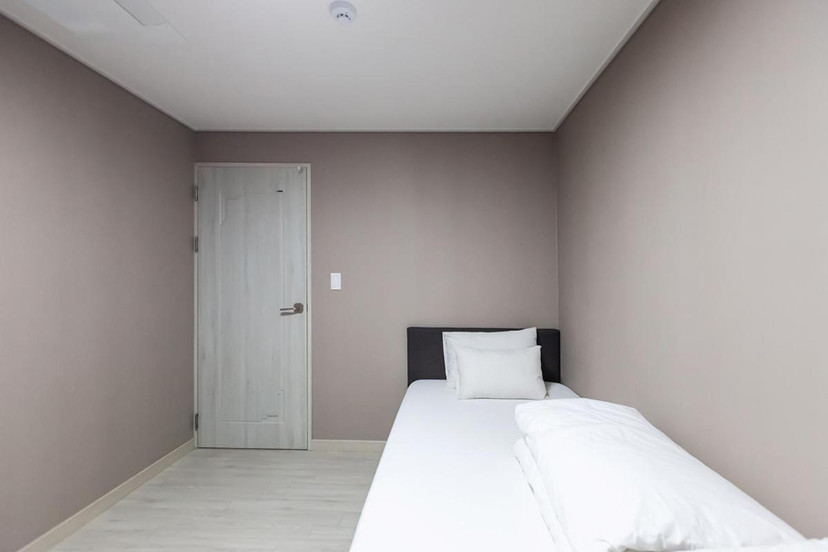 בוסאן Seomyeon Brown-Dot Hotel Gold מראה חיצוני תמונה